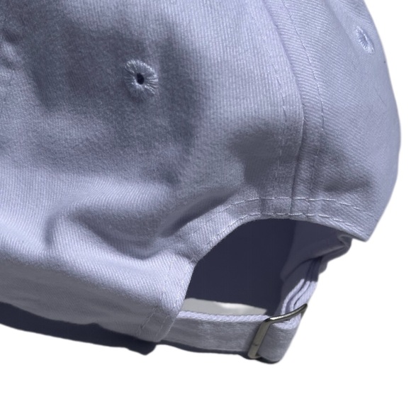 Scorpion rose embroidered all white strap back hat - Picture 6 of 7